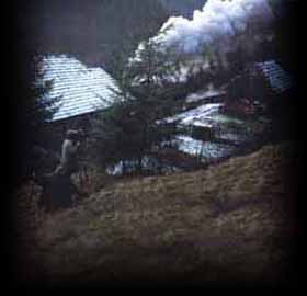 Ankunft der Wassertalbahn oberhalb von Faina